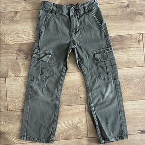 Kids Wrangler Cargo Pants in Olive Green